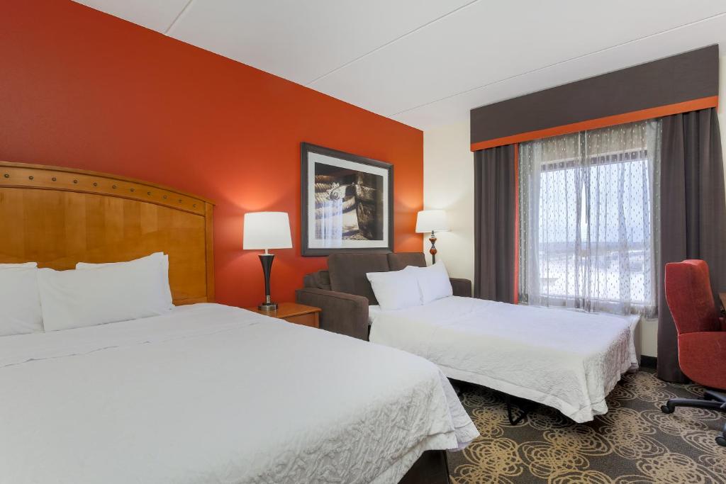 Hampton Inn & Suites Dallas-Allen - image 4
