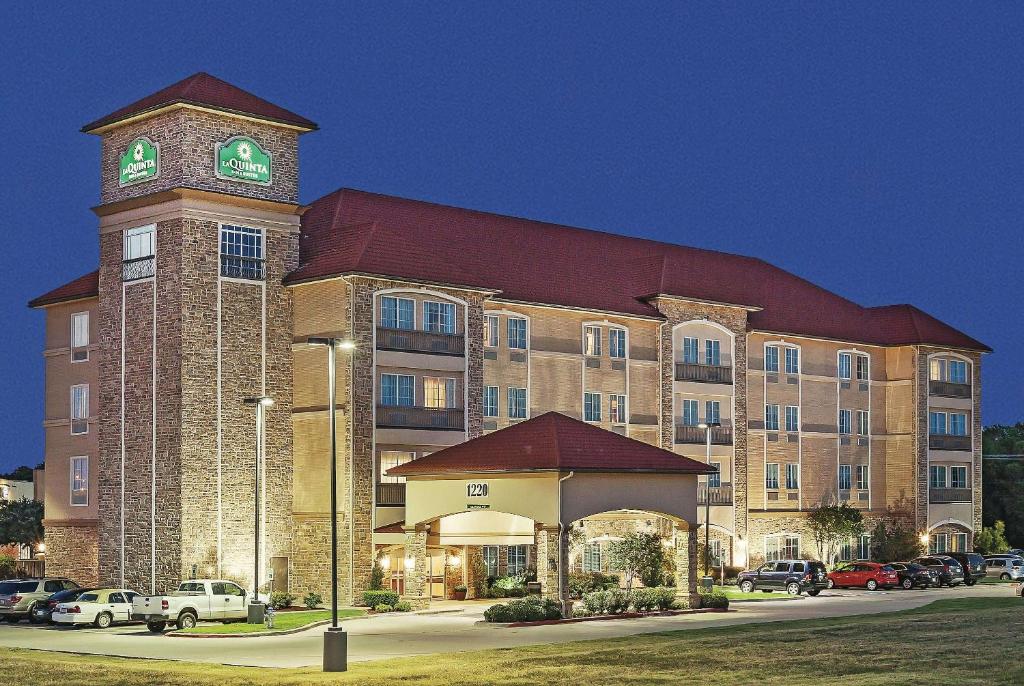 La Quinta by Wyndham Allen at The Village - main image