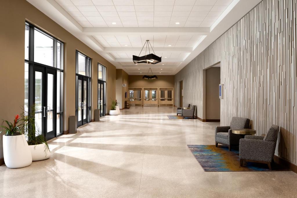 Marriott Dallas Allen Hotel & Convention Center - image 5