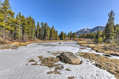 5-Acre Allenspark Cabin with Rocky Mntn Views and Pond - image 14