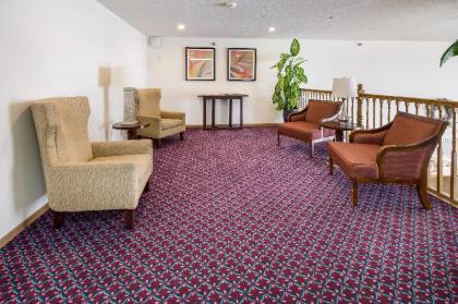 Alliance Hotel And Suites - image 9