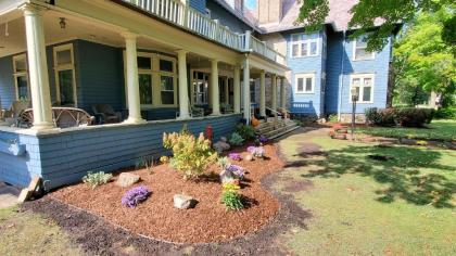 Saravilla Bed & Breakfast - image 4