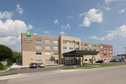 Holiday Inn Express & Suites Alpena - Downtown an IHG Hotel - image 10