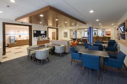 Holiday Inn Express & Suites Alpena - Downtown an IHG Hotel - image 11