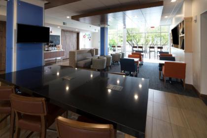 Holiday Inn Express & Suites Alpena - Downtown an IHG Hotel - image 5