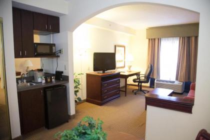 Hampton Inn Alpharetta/Roswell - image 15
