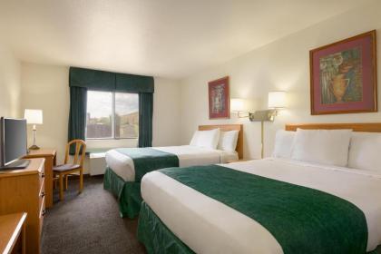 Travelodge by Wyndham Alpine - image 11