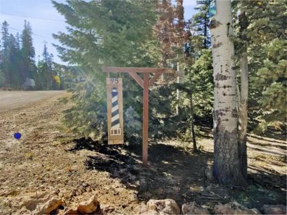 Whispering Pines Getaway - image 14