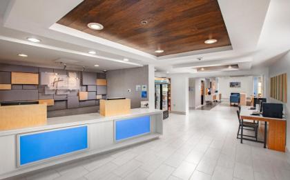 Holiday Inn Express Hotel & Suites Altoona-Des Moines an IHG Hotel - image 17