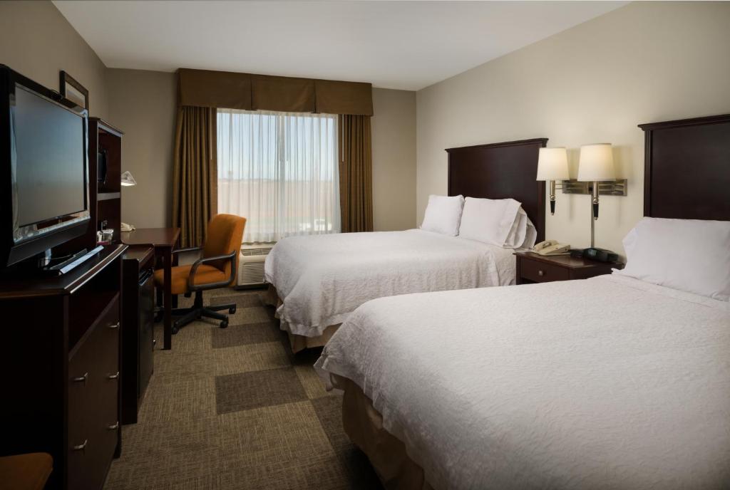 Hampton Inn & Suites Altus - image 2