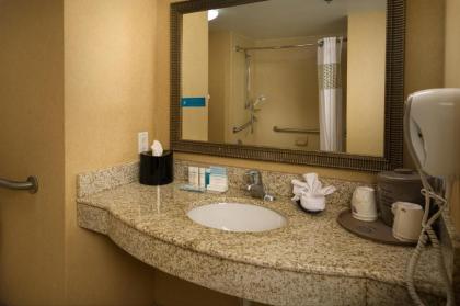 Hampton Inn & Suites Altus - image 4