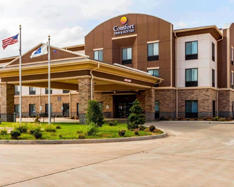 Comfort Inn & Suites Alva - main image