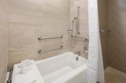 Embassy Suites Amarillo Downtown - image 4