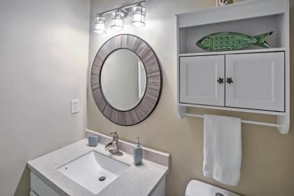 Amelia Island Condo with Onsite Pool and Beach Access! - image 10