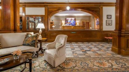Best Western Plus Windsor Hotel - image 12