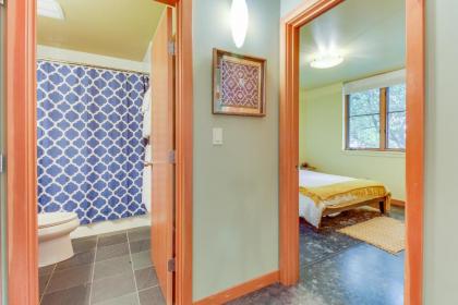 Driftwood Retreat - image 12