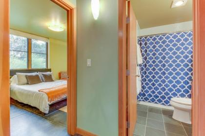 Driftwood Retreat - image 9