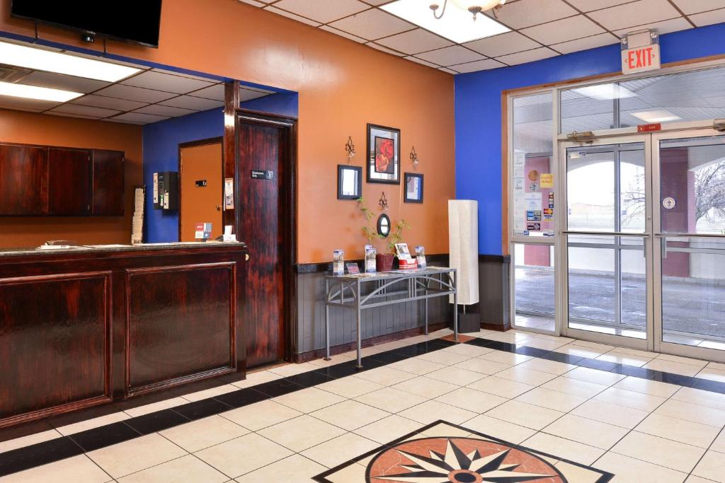 Castle Inn & Suites Anadarko - main image