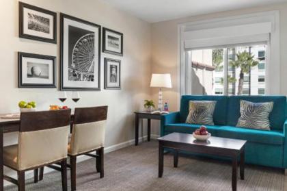 Peacock Suites - image 19