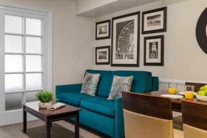 Peacock Suites - image 23