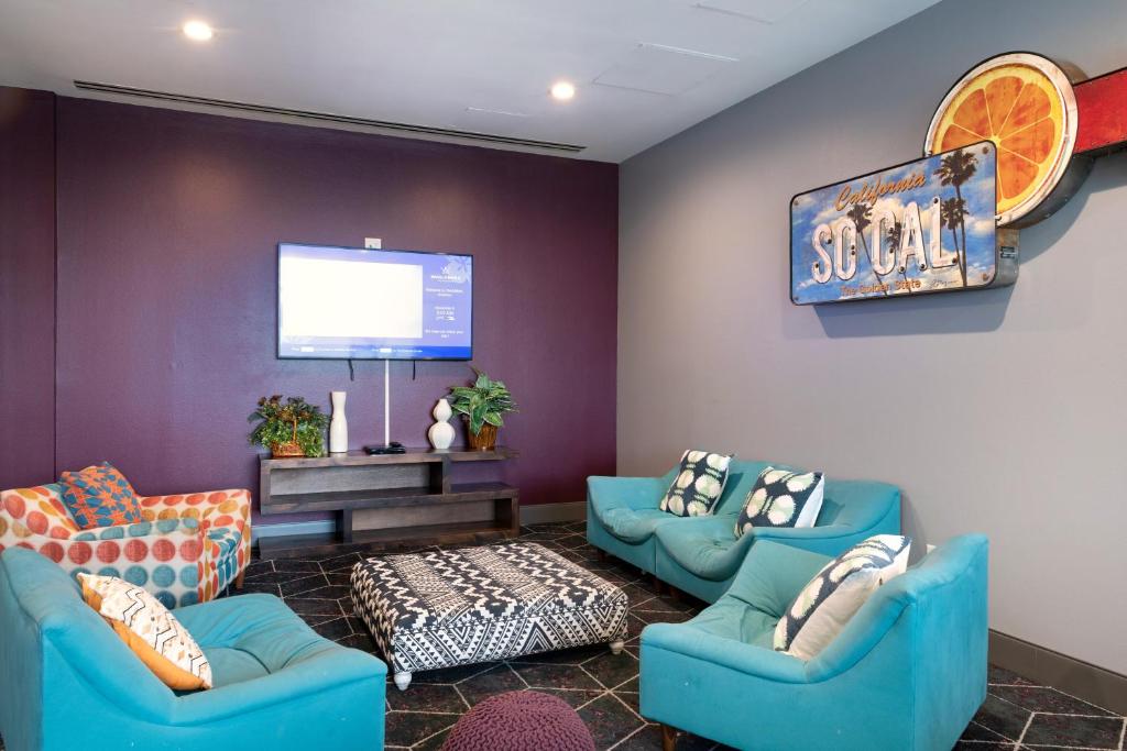 WorldMark Anaheim - image 6