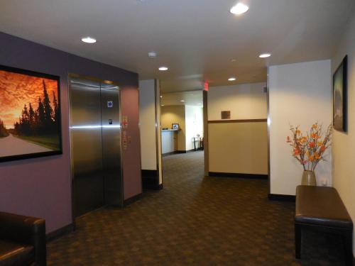 Aspen Suites Hotel Anchorage - image 3