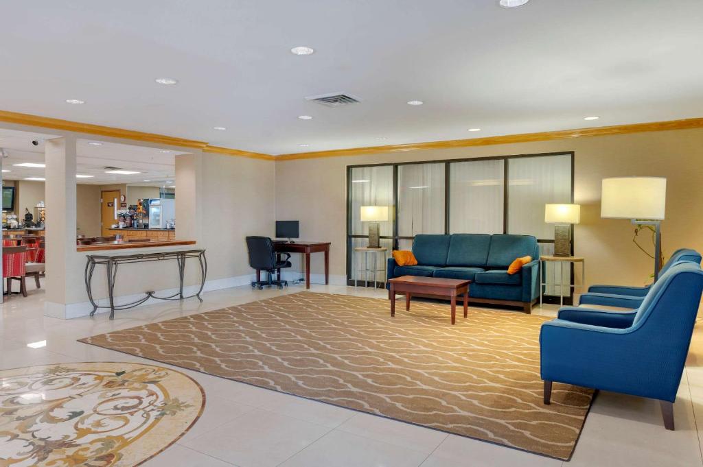 Comfort Inn Anderson South - image 4