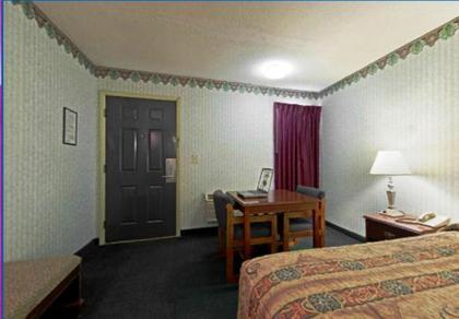 Americas Best Value Inn Anderson SC - image 11