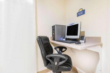 Days Inn by Wyndham Andover - image 12