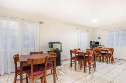 Days Inn by Wyndham Andover - image 3