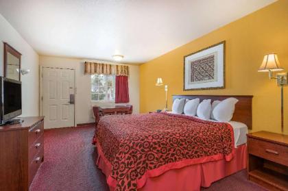 Days Inn by Wyndham Andover - image 5