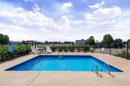 Days Inn by Wyndham Andover - image 8