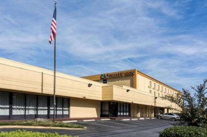Quality Inn Near Joint Base Andrews Washington Area Andrews Air Force Base Maryland