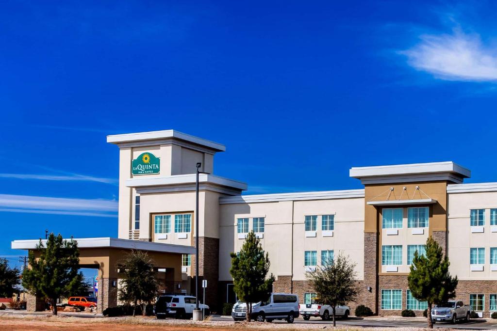La Quinta by Wyndham Andrews - main image