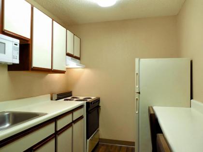 Extended Stay America Suites - Detroit - Ann Arbor - University South - image 14