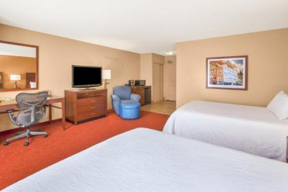 Hilton Garden Inn Ann Arbor - image 10