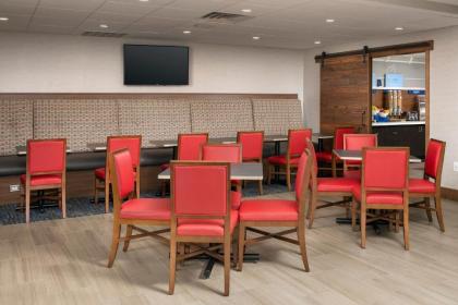 Holiday Inn Express Hotel & Suites Annapolis an IHG Hotel - image 16