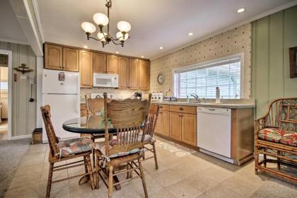 Waterfront Annapolis Home Fire Pit and Fishing Pier - image 4