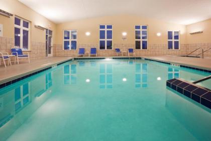 Holiday Inn Express Hotel & Suites Antigo an IHG Hotel - image 12