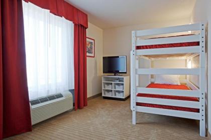 Holiday Inn Express Hotel & Suites Antigo an IHG Hotel - image 15