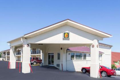 Super 8 by Wyndham Antioch/Nashville South East - image 3