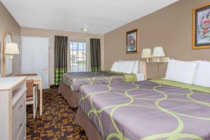 Super 8 by Wyndham Antioch/Nashville South East - image 4