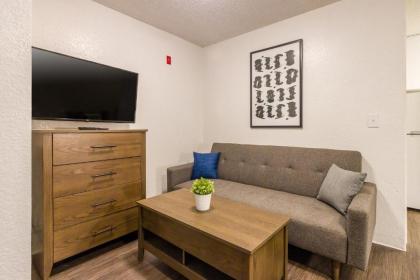 InTown Suites Extended Stay Nashville TN- Bell Road - image 2
