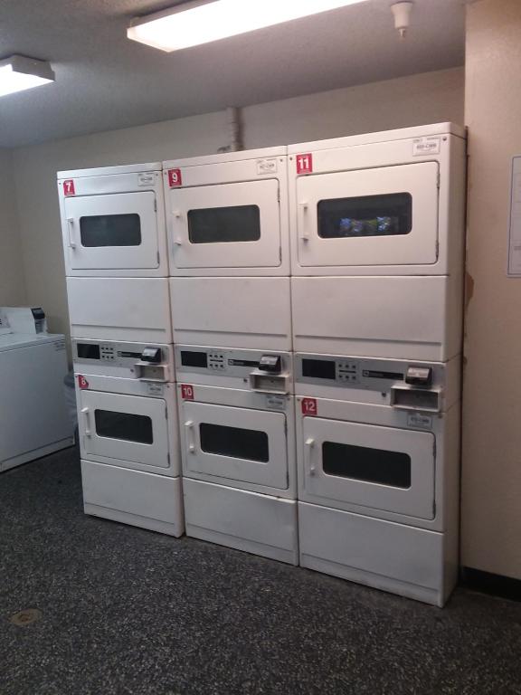 InTown Suites Extended Stay Nashville TN Murfreesboro Pike - image 2