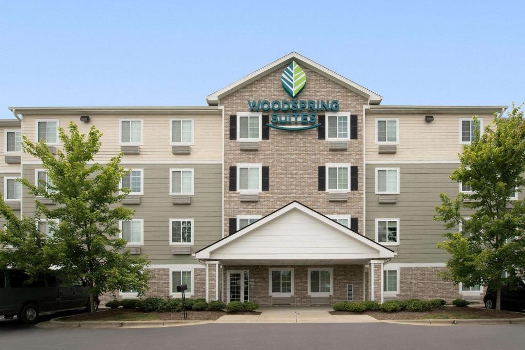 WoodSpring Suites Raleigh Apex - image 2