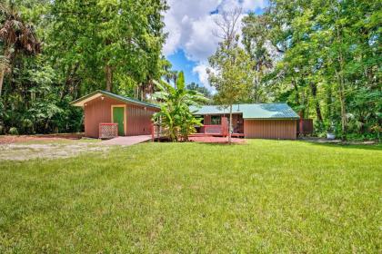Waterfront Bungalow Studio on Rock Springs River! - image 12