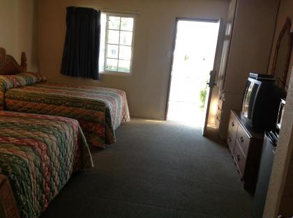 Apple Valley Motel - image 13