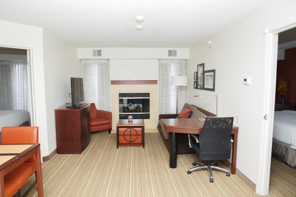 Residence Inn Appleton - image 2