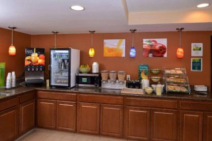 Quality Inn Appleton - image 4