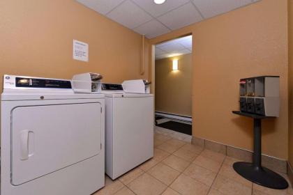 Quality Inn Appleton - image 9